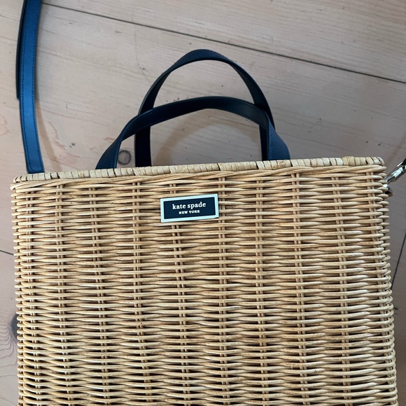 Kate Spade NWOT Spring Summer Wicker Rattan Purse Tote with Floral Cotton Liner - Picture 2 of 9